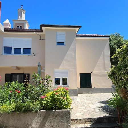 באקר Apartment Lucija מראה חיצוני תמונה