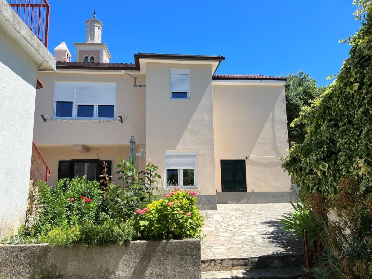 באקר Apartment Lucija מראה חיצוני תמונה