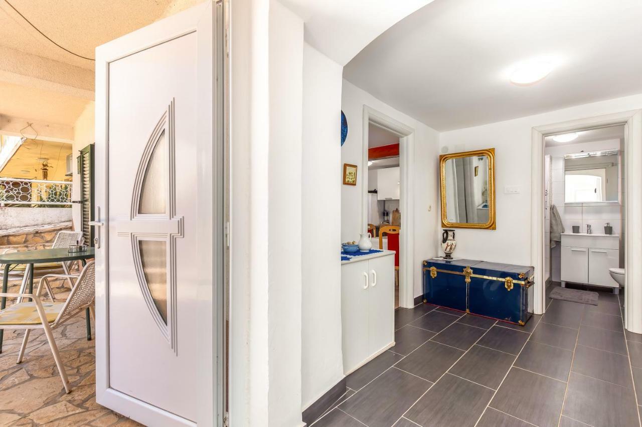 באקר Apartment Lucija מראה חיצוני תמונה
